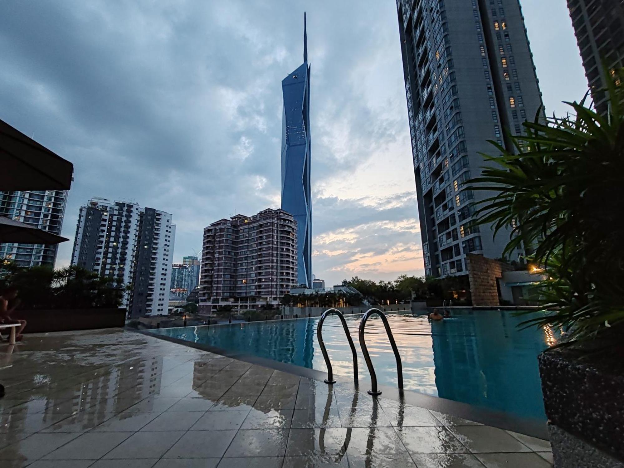 No Other Fee - Swiss Garden By The Boston House Kuala Lumpur Exterior photo