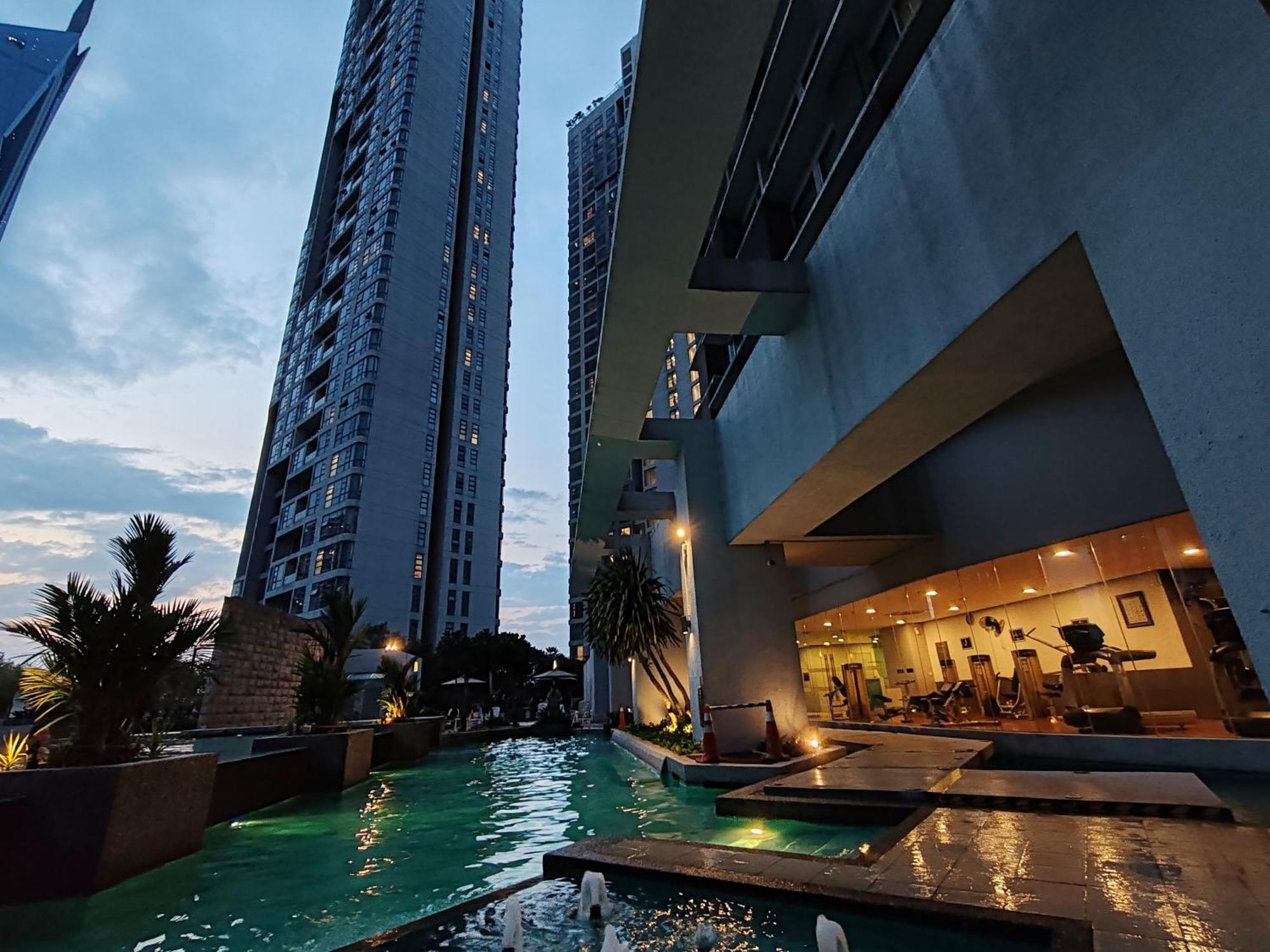 No Other Fee - Swiss Garden By The Boston House Kuala Lumpur Exterior photo